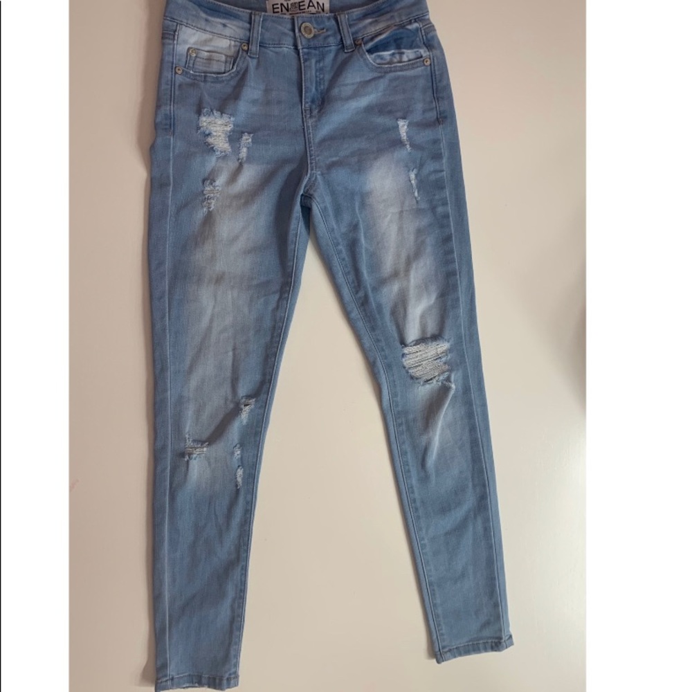 Ripped jeans